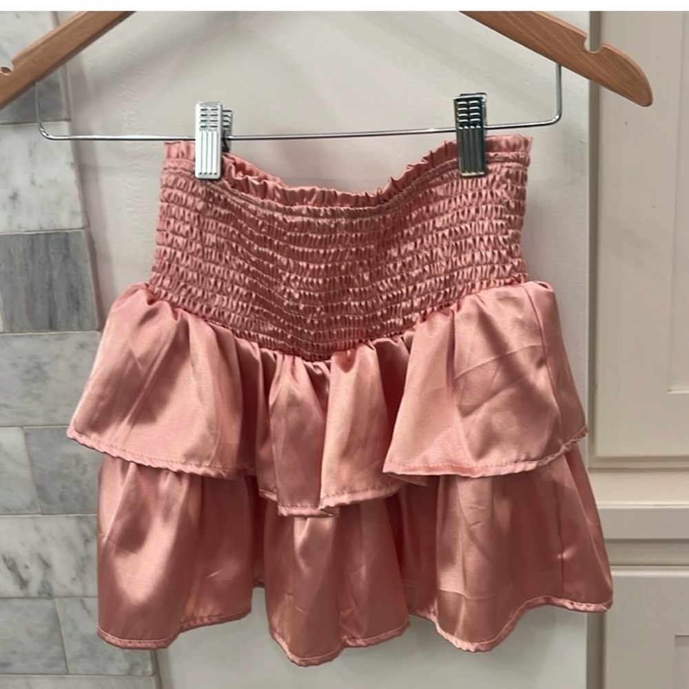 Pants Store Pink Ruffled Skirt - Picture 3 of 3